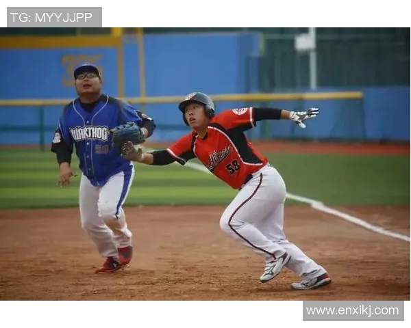 国家体育总局：推动体育教师进驻中小学常态化